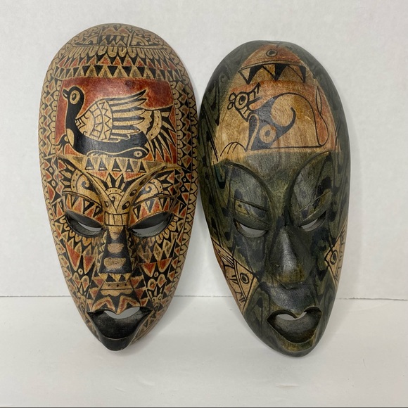 Wooden Tribal Masks 2 Hand-carved & Hand-painted Indonesian - Picture 9 of 9